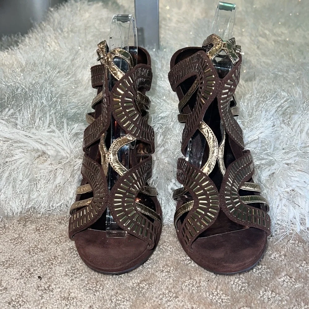 Carlos Santana Zarina Heels